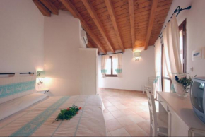 Relaxing Residence Baia dei Mirti Mono 3 Unit 1 Vignola Mare